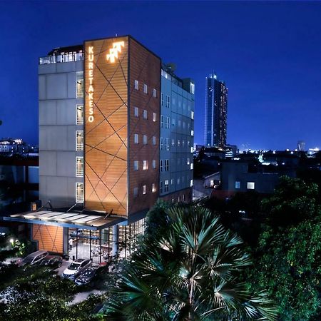 Kuretakeso Kemang Hotel Джакарта Экстерьер фото
