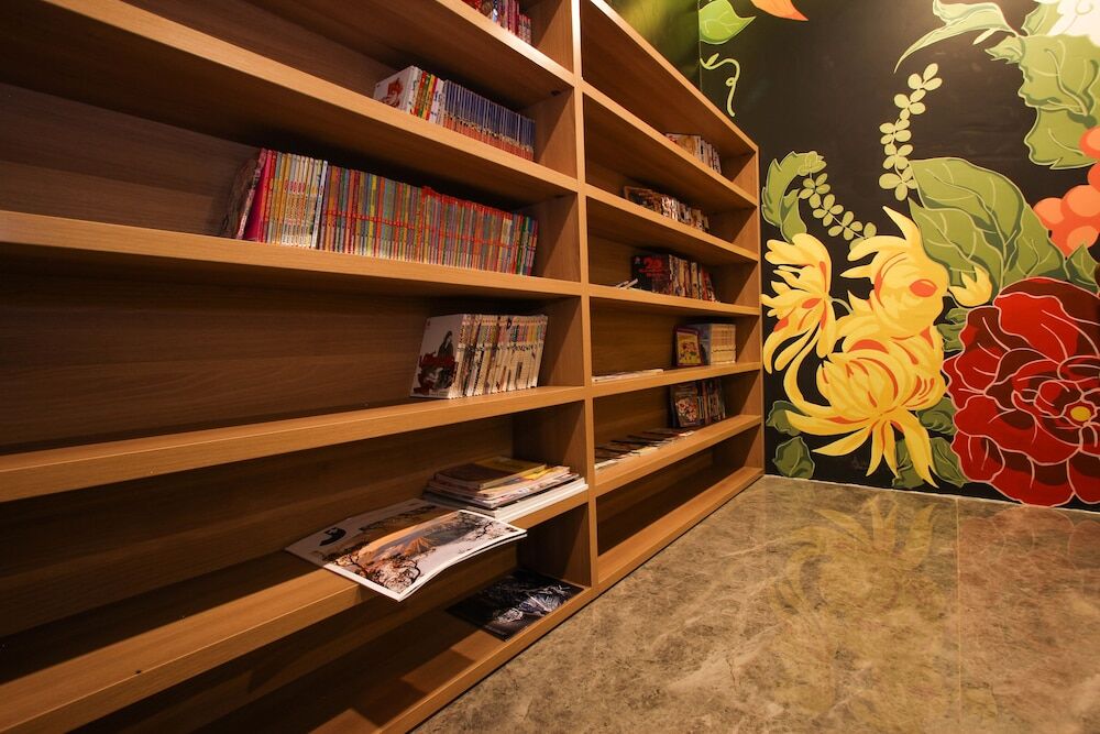 Kuretakeso Kemang Hotel Джакарта Экстерьер фото